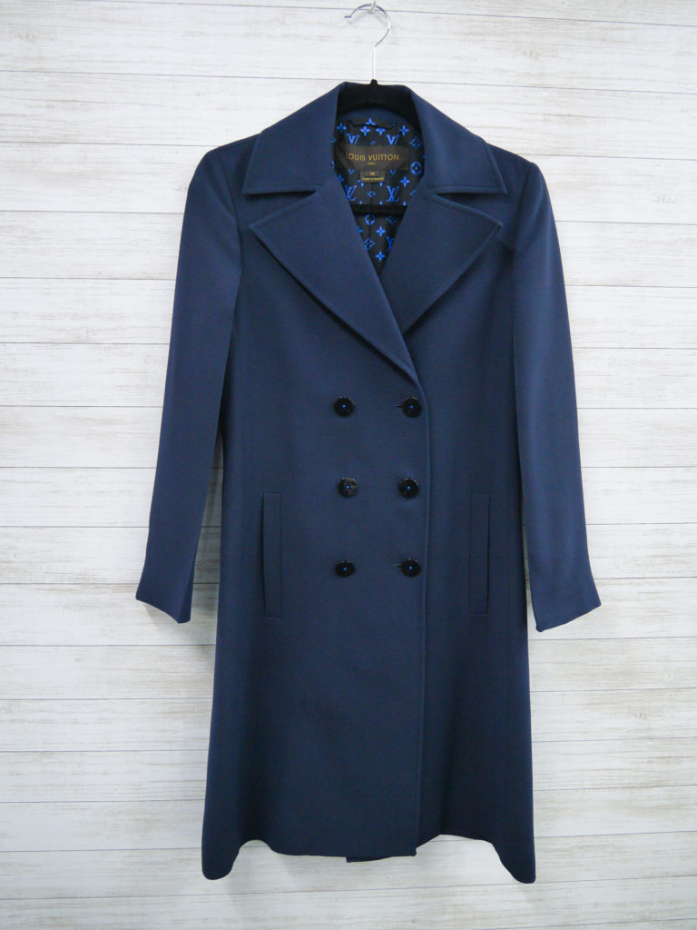 ルイヴィトンコート襟のくすみ3