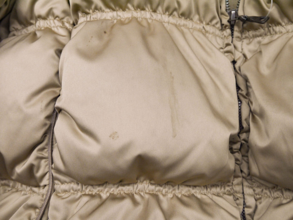 ダウンしみ処理クリーニング3