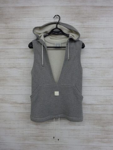 シャネルパーカークリーニング