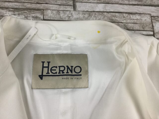 ヘルノコート染み抜き4