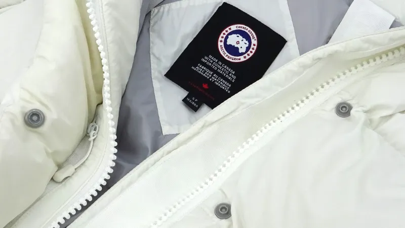 カナダグースダウン