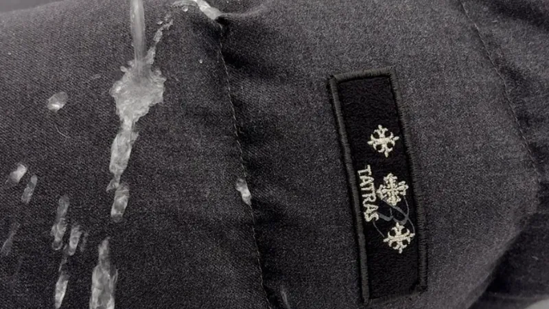 タトラスダウンコート撥水