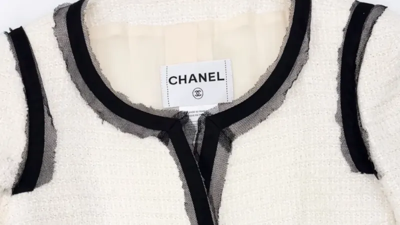 CHANELジャケットクリーニング