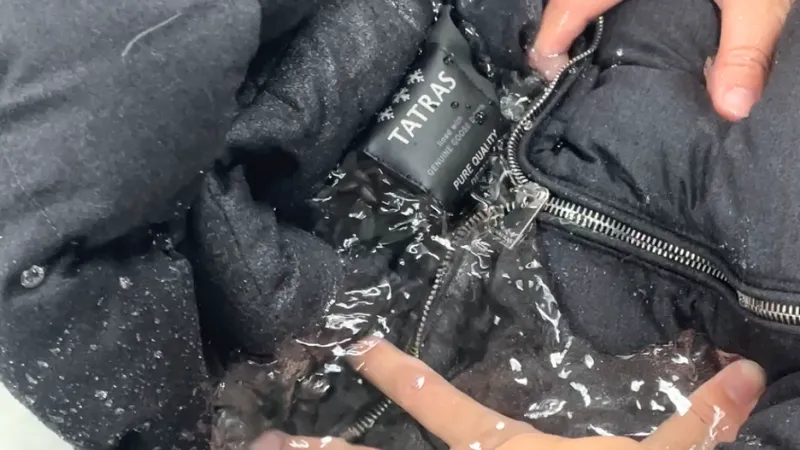 タトラスダウンコートクリーニング手洗い