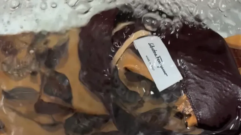 フェラガモシルクワンピース