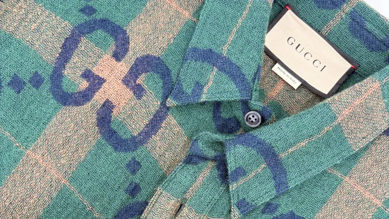 GUCCIウールシャツクリーニング水洗い