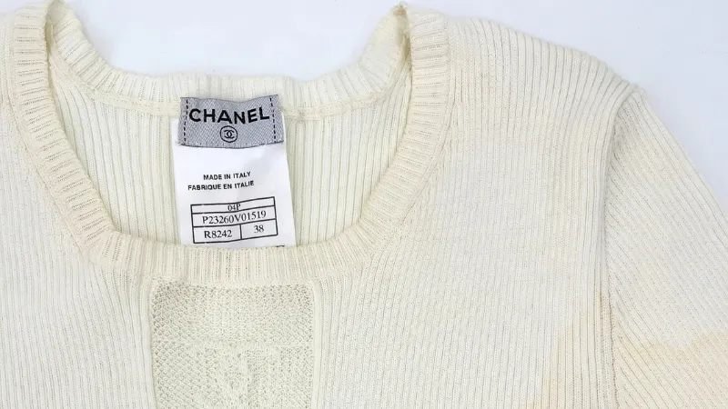 CHANELニットクリーニング水洗い